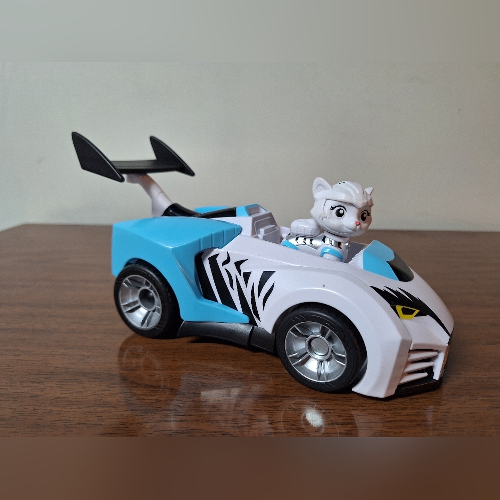 Paw Patrol Catpack Rory and Vehicle